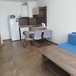 Apartamenti Zhelezovi * 포마리