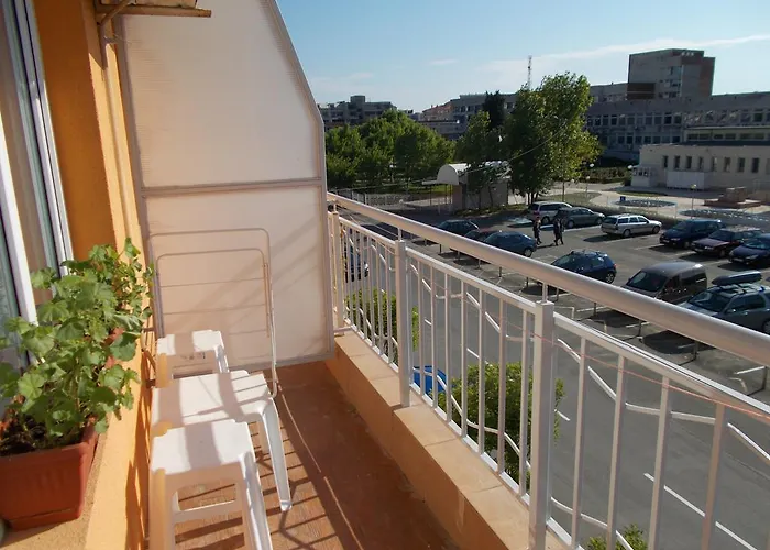 Zhelezovi Apartament Pomorie